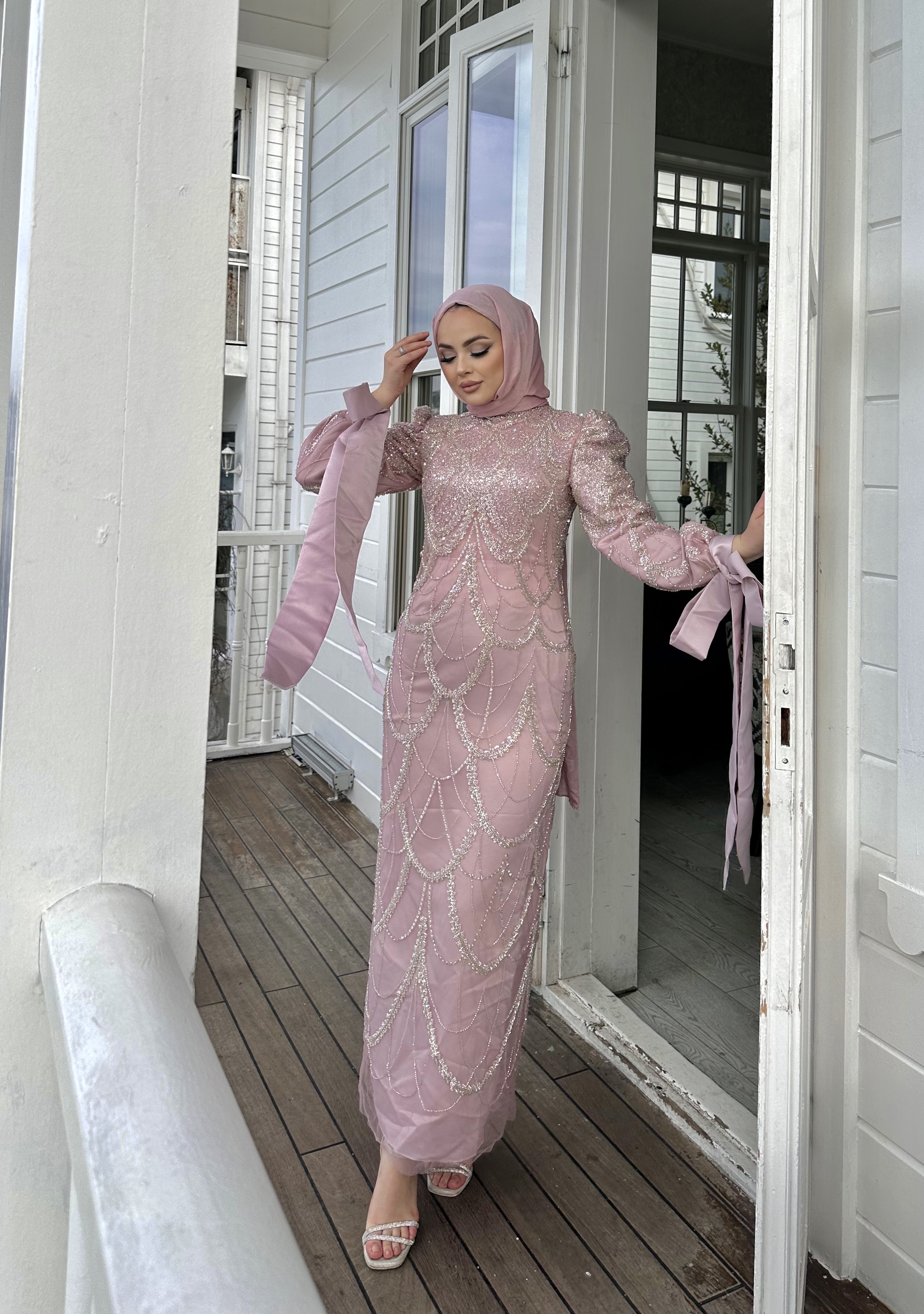 Pembe Kol Detaylı Abiye